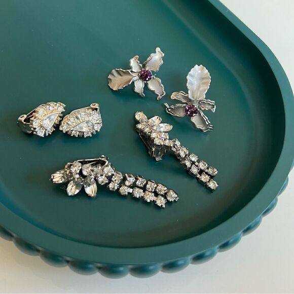 3 Piece Lot Vintage 1950s / 1960s Gorgeous Rhinestone Silver Clip Earrings - Picture 2 of 9